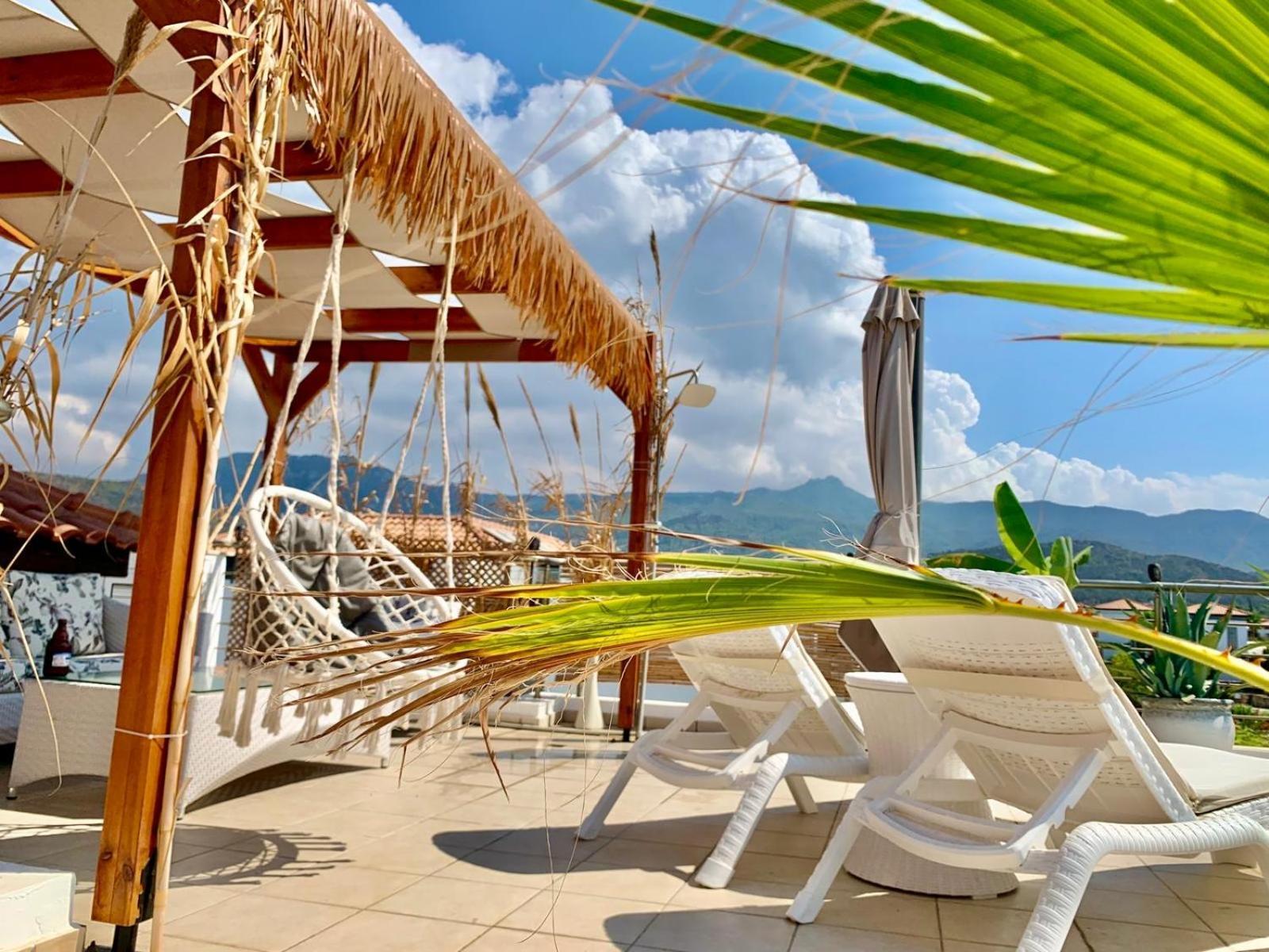 Boho Bay Apartment Akanthou Екстериор снимка