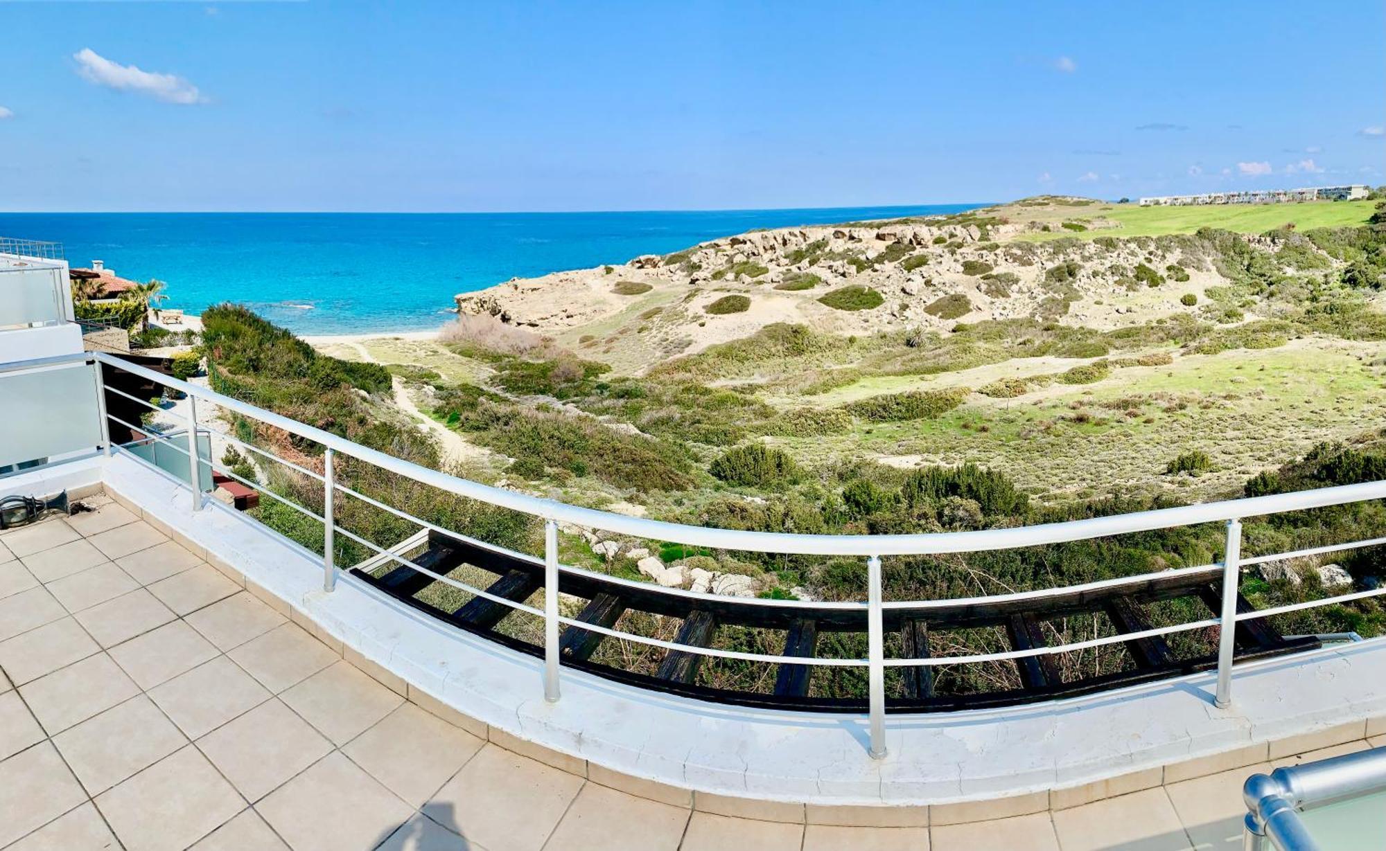 Boho Bay Apartment Akanthou Екстериор снимка