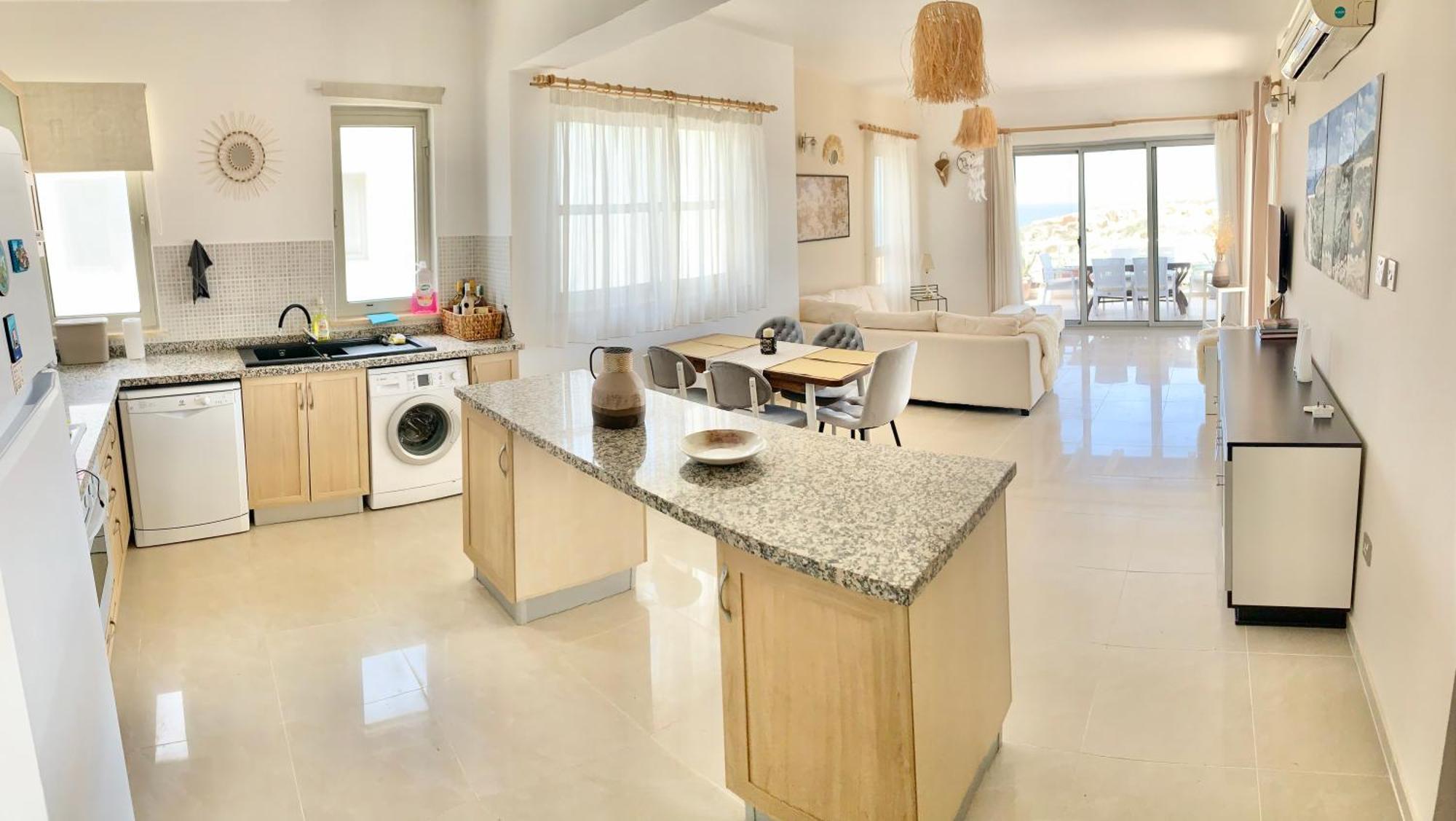 Boho Bay Apartment Akanthou Екстериор снимка